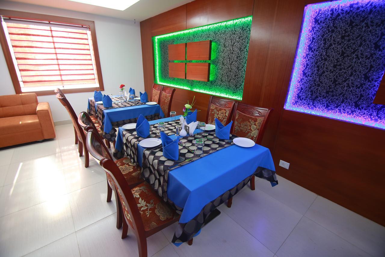 Rouba Residency Hotel Ponnāni Exteriér fotografie