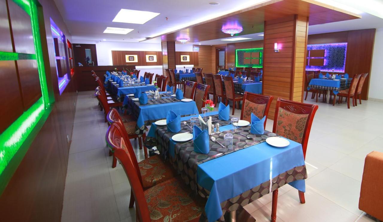 Rouba Residency Hotel Ponnāni Exteriér fotografie