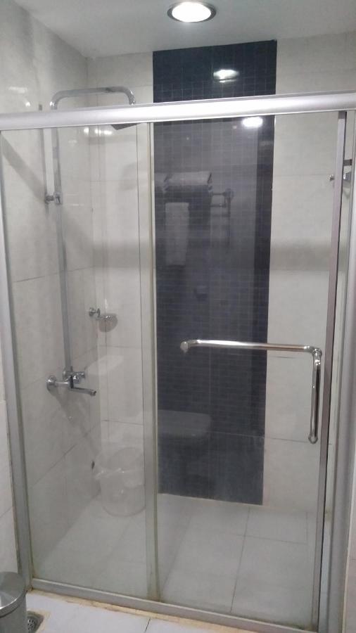 Rouba Residency Hotel Ponnāni Exteriér fotografie